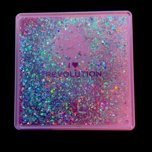I <3 revolution eyeshadow pallet